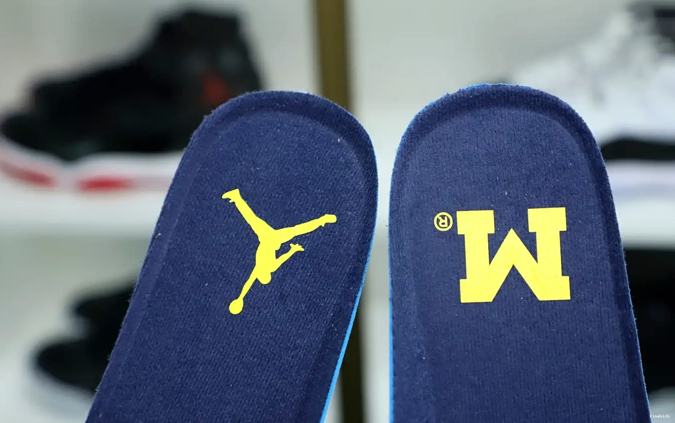 4 Jordan Jordan Air 0422